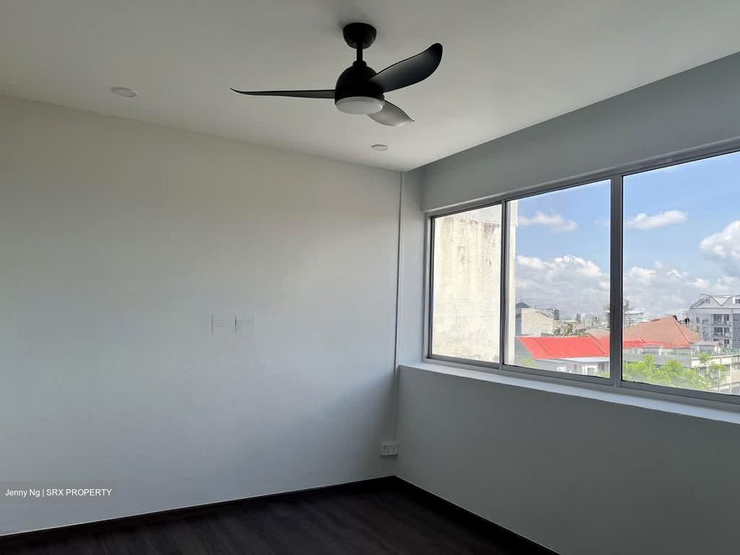 Upper Serangoon Shopping Centre (D19), Apartment #575929061